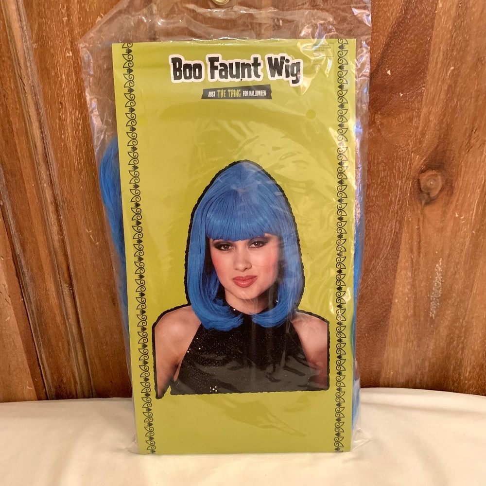Boo Faunt Halloween Blue Wig NEW